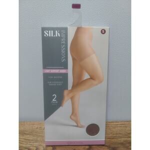 Silk Impressions Pantyhose High Waisted Light Support Sheer 20 Denier Cocoa Sm